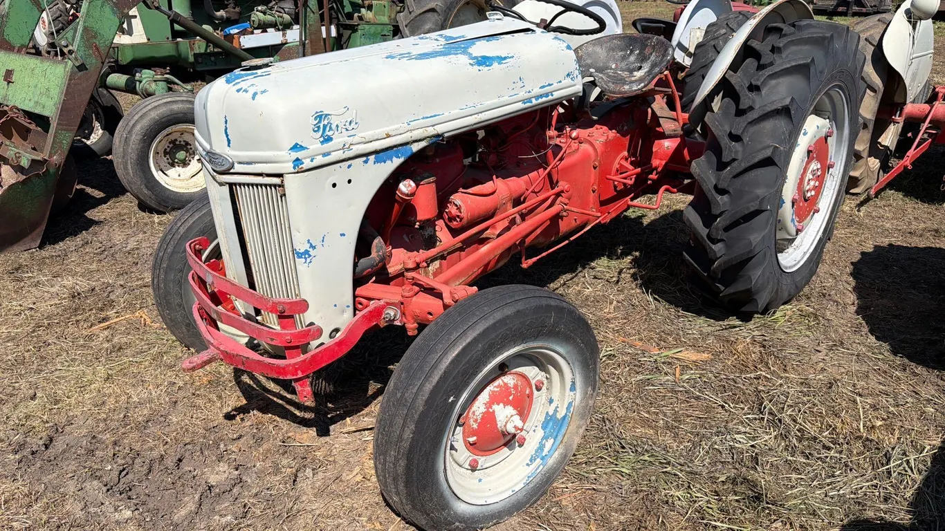 Ford Tractor