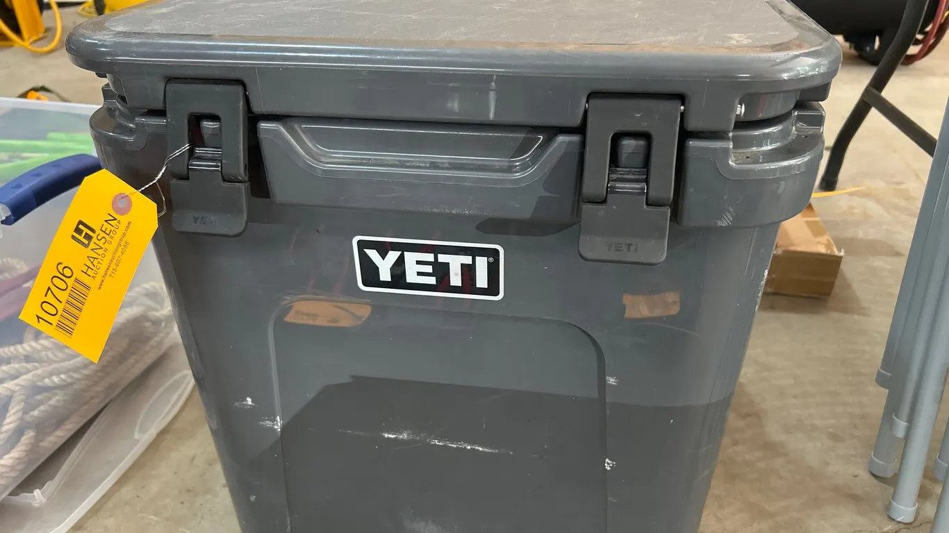 YETI Wheeled Hard Cooler