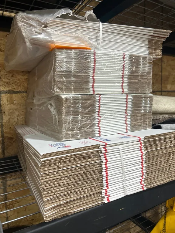 (4) Bundles of USPS Priority Mail 1095 Boxes