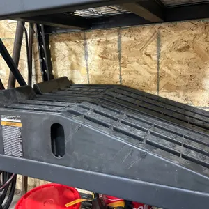 (1) 6 Ton Capacity Poly Car Ramp Set