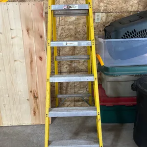 Keller 6' Fiberglass Step Ladder