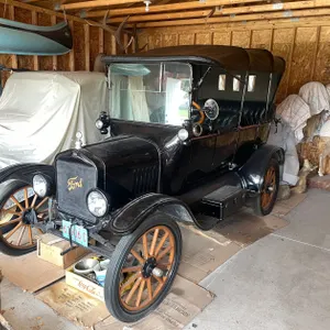 Ford Model A Classic Car (West Salem, WI)