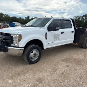 2019 FORD F-350 PICKUP TRUCK