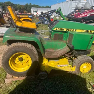 John Deere 318 Riding Lawn Mower