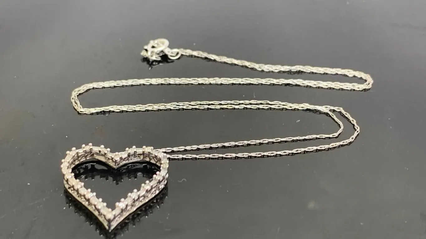 10K White Gold Heart Pendant With Diamonds