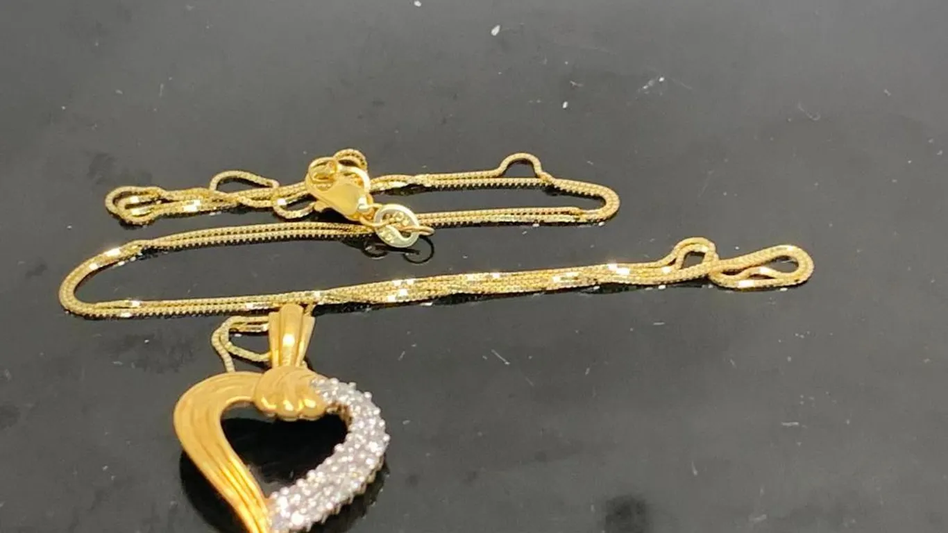 14K Yellow Gold Diamond Heart Necklace