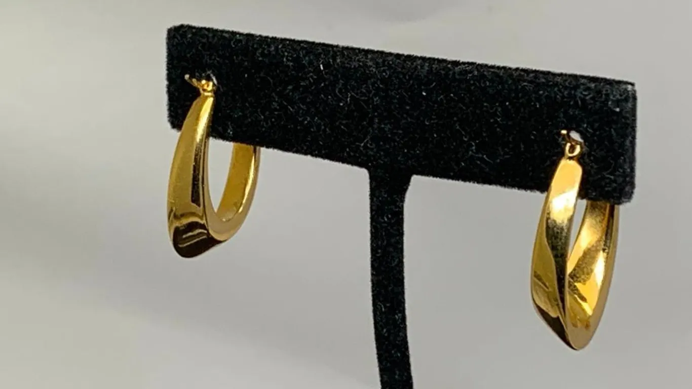 14KT Yellow Gold Dangle Earrings