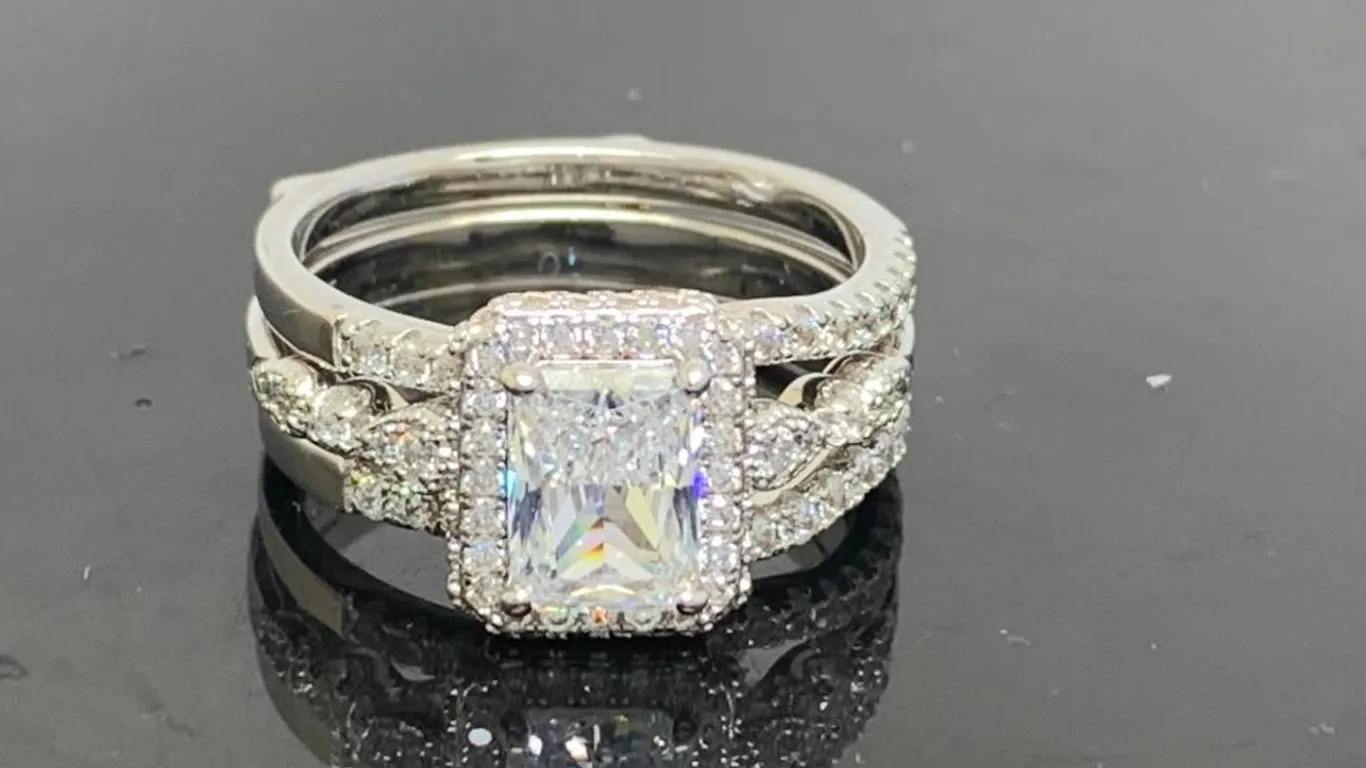Sterling Silver Wedding Set With Clear Stones
