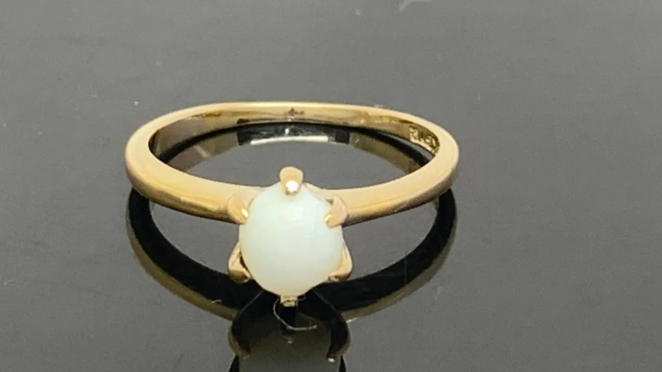 14K Yellow Gold Pearl Ring