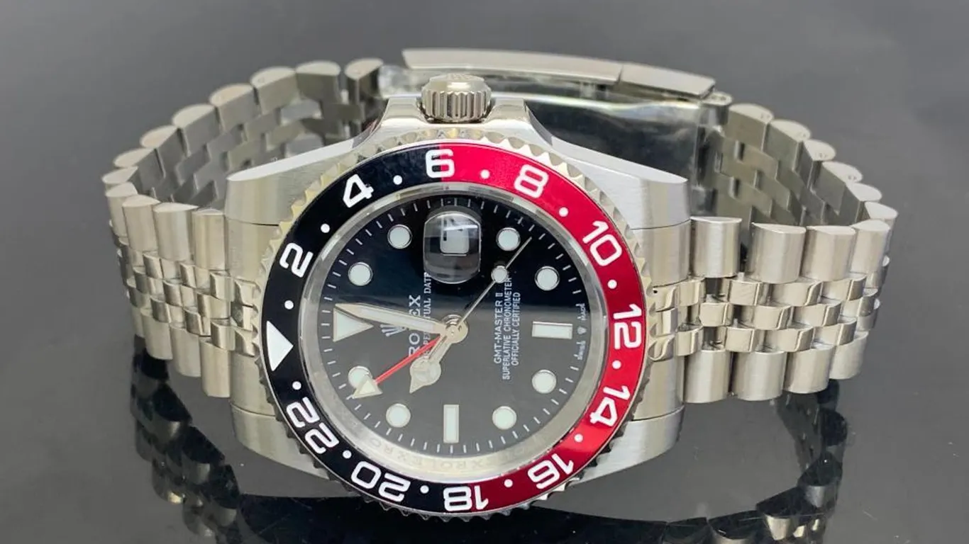 Fashion Men's Watch Unauthenticated