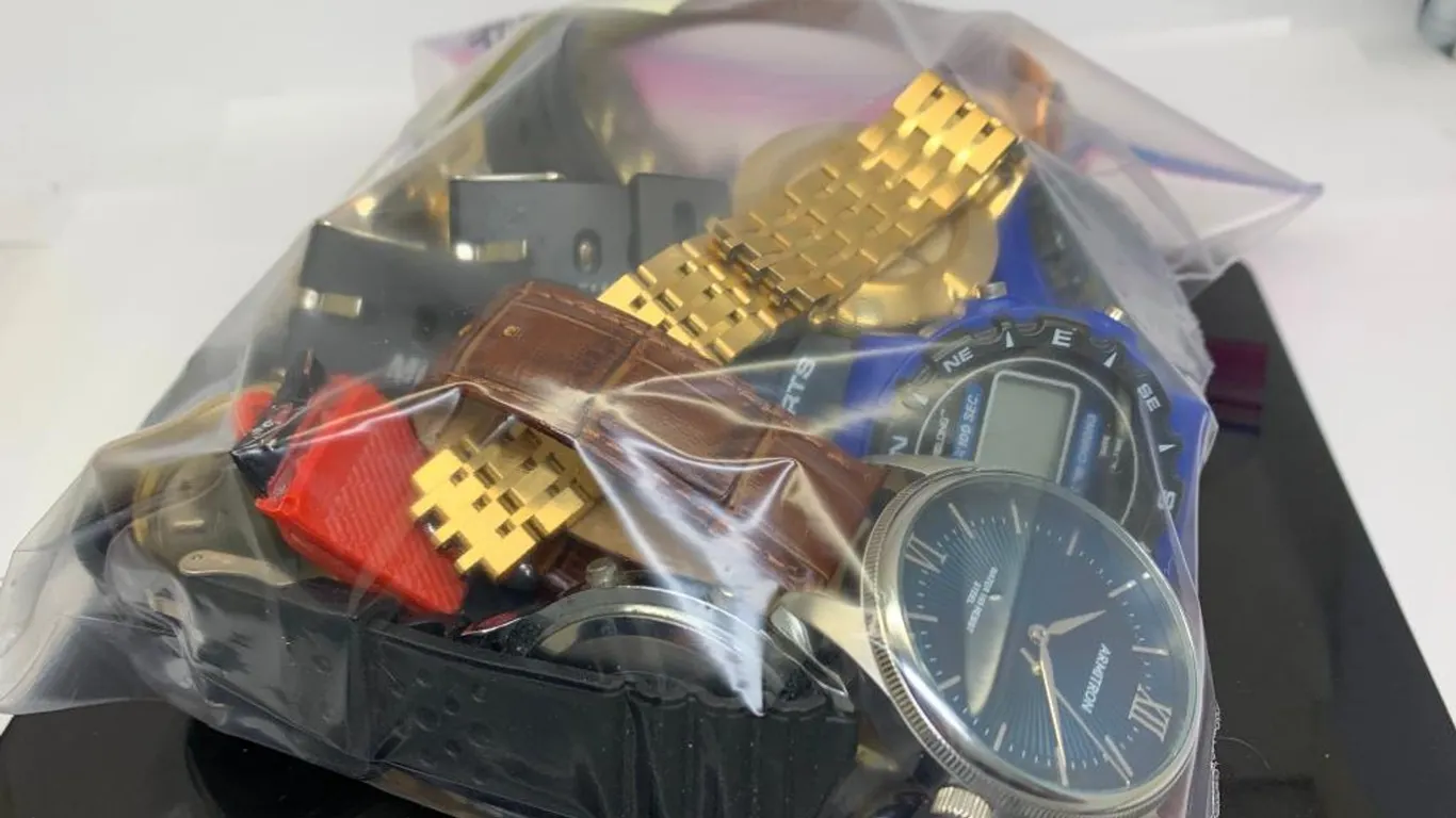 Lot of Watches & Watch Parts