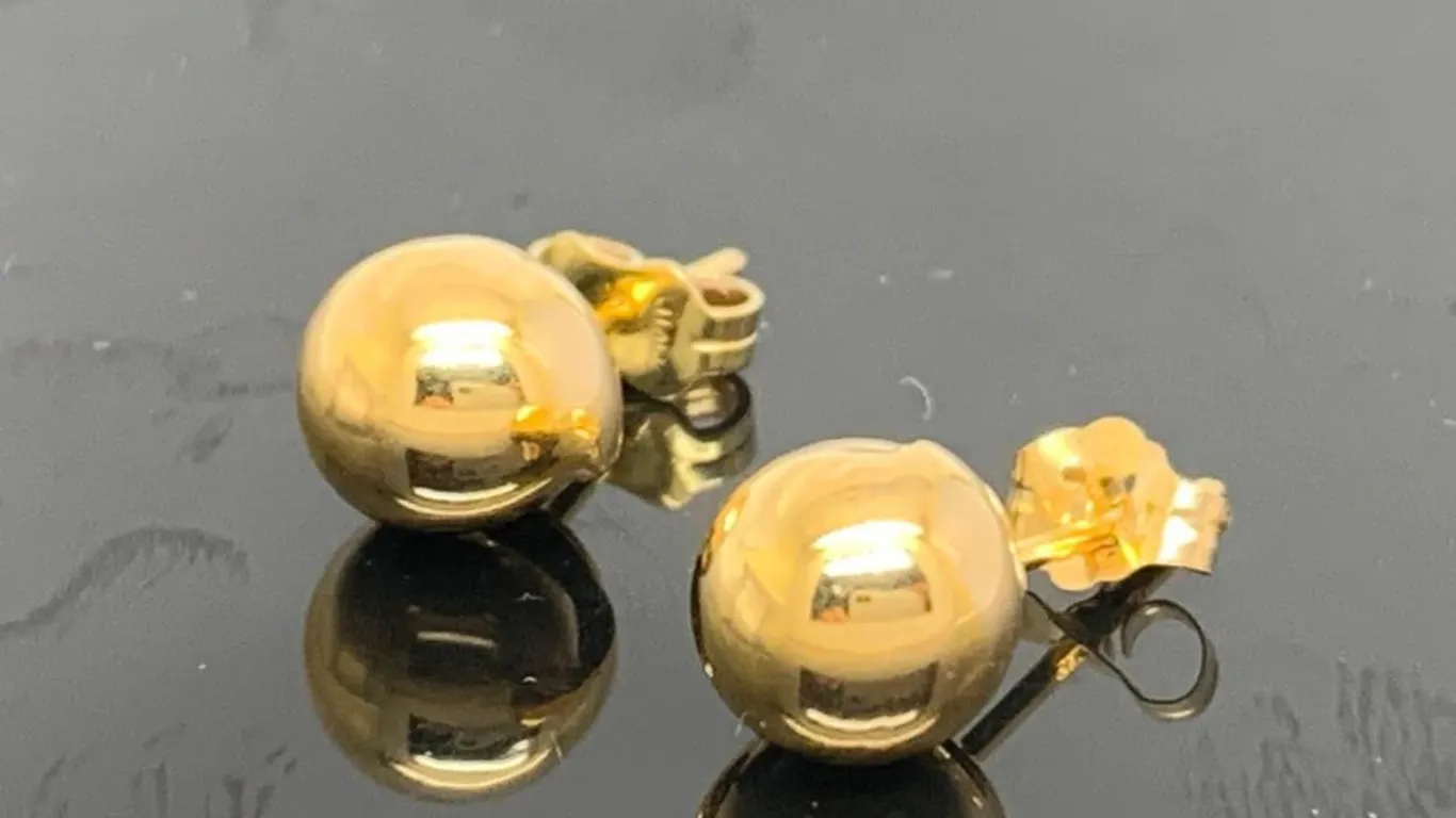 14KT Yellow Gold Ball Shape Stud Earrings