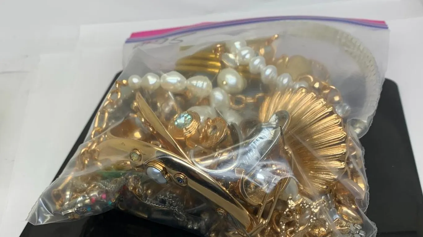 Lot of Jewelry