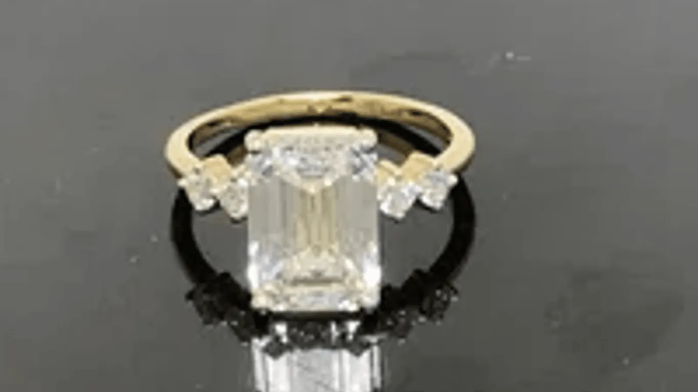 AUCTION INFORMATION-DO NOT BID ON THIS LINE