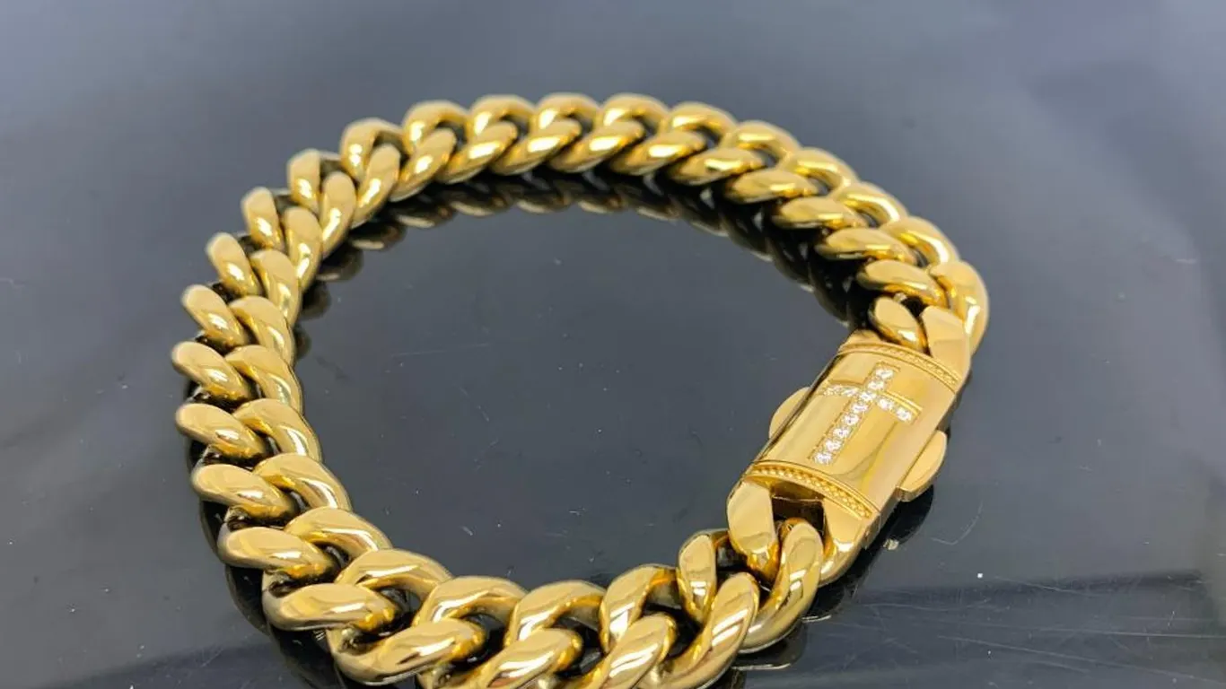 Gold Tone Cross Tag Bracelet