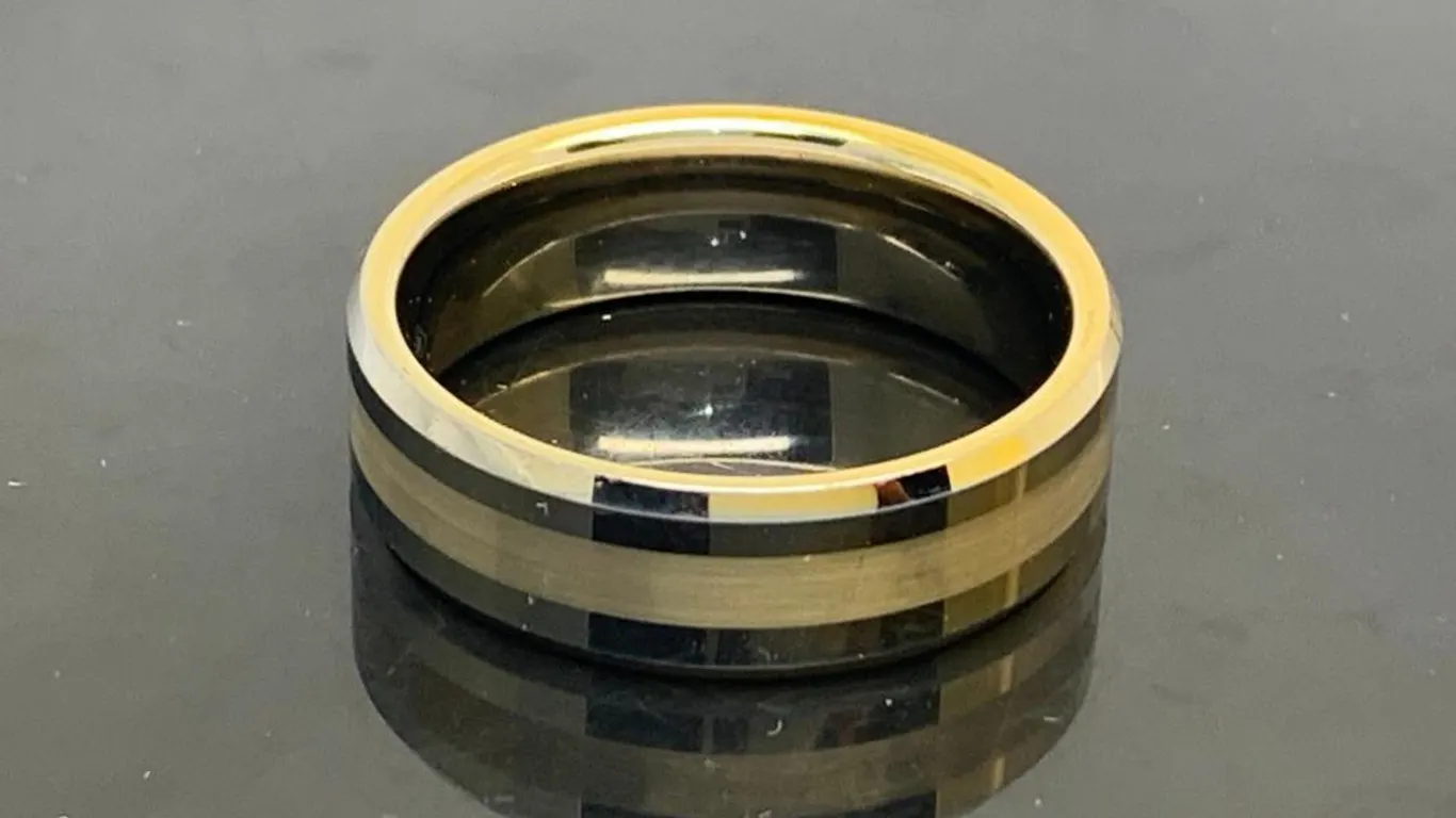 Men's Wedding Band
