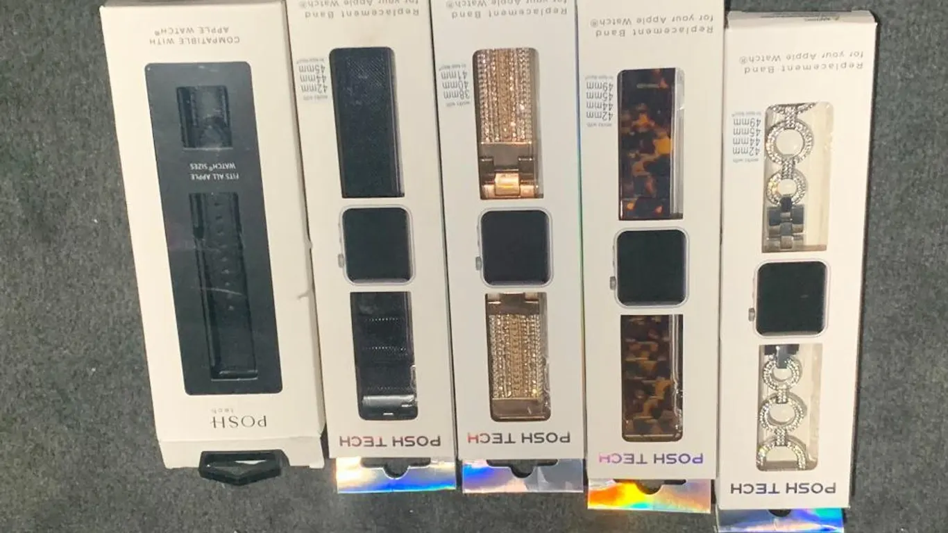 Lot of (5) Apple Watch Straps