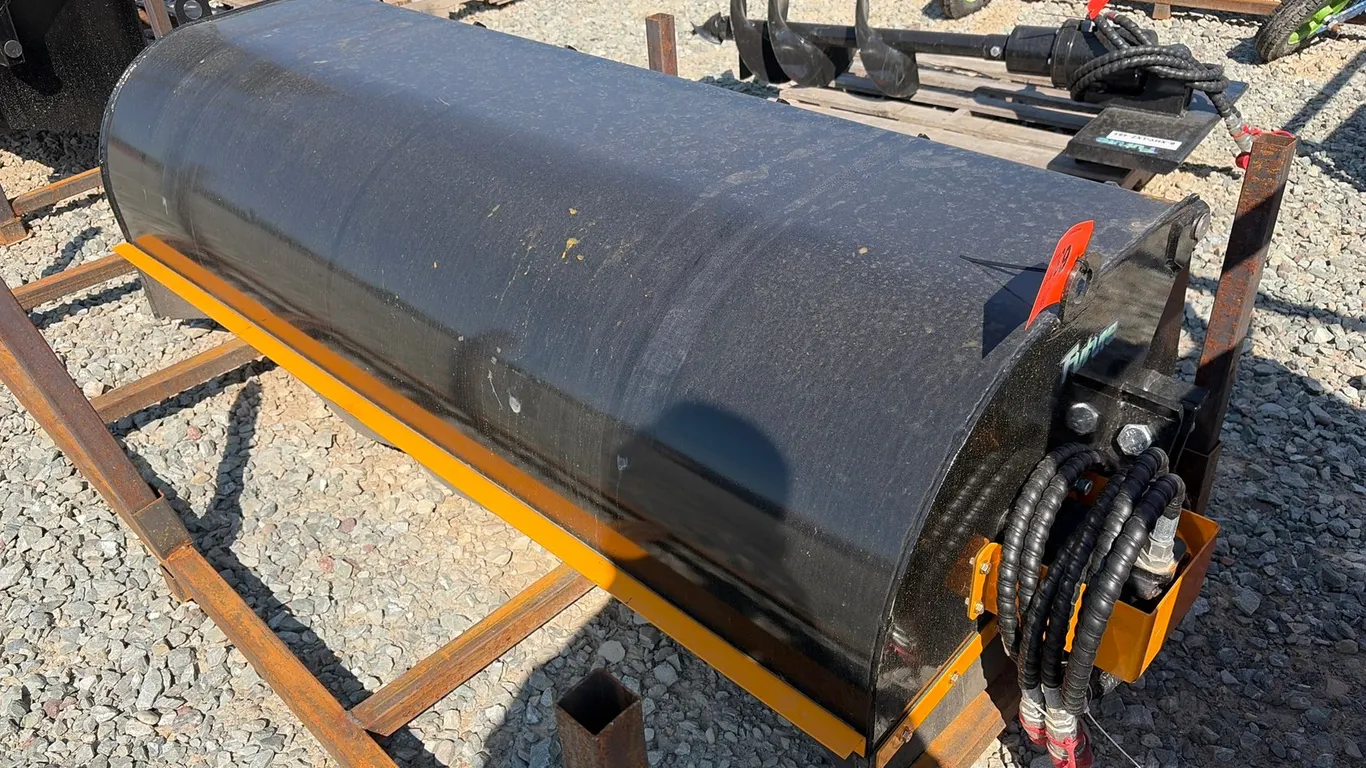 Approx. 72" Unused Future BS72 Skid Steer Box Sweeper Attachment