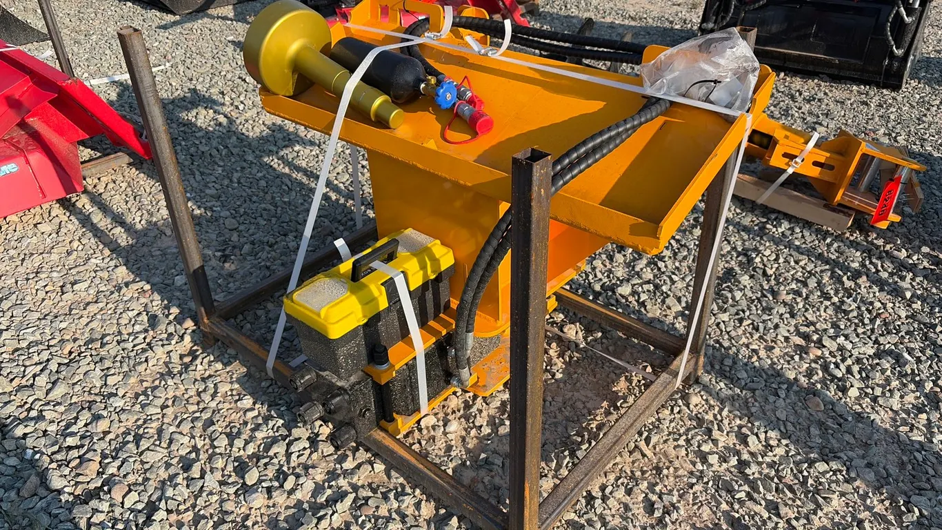 Unused Future AD680 Skid Steer Pile Hammer Attachment