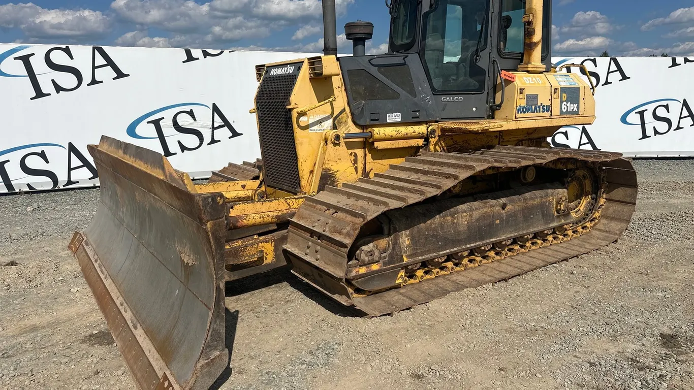Komatsu 61PX-15 Dozer