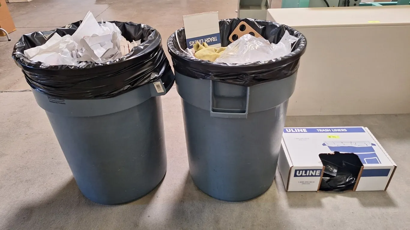 2 Brute Trash Bins with Bags