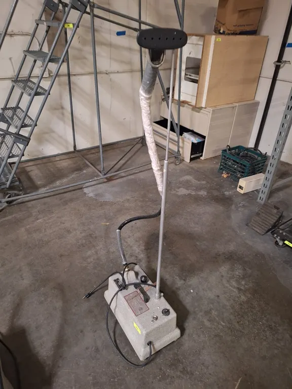 Jiffy Steamer on Wheels