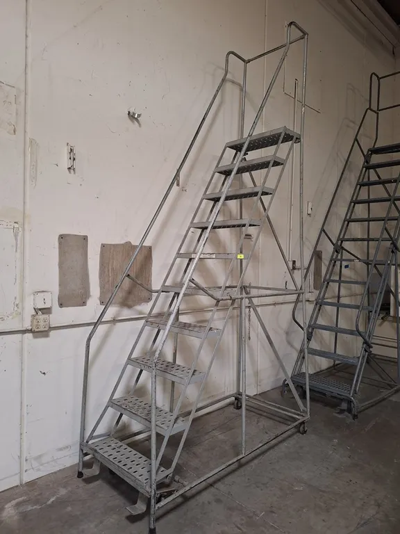 Metal Rolling Staircase, 96" Top Step