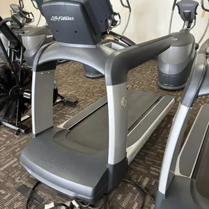 Life Fitness 95T Treadmill FlexDeck Shock Absorption System