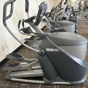 Octane Fitness, Pro3700 Elliptical Trainer