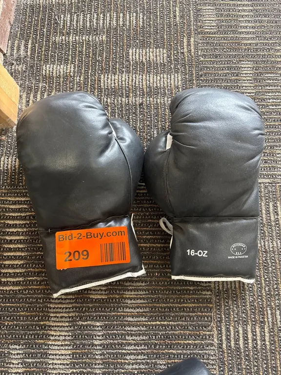 Pair of Boxing Gloves, Defender, 16- OZ