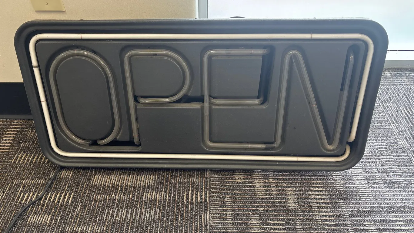 Light Up "OPEN " Sign