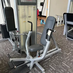 Star Trac IMPACT Chest Press Machine