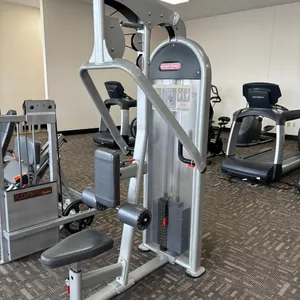 Star Trac INSTINCT Vertical Row/ Lat Pull Down