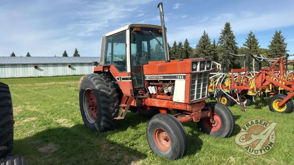 International 1086 tractor s/n34966