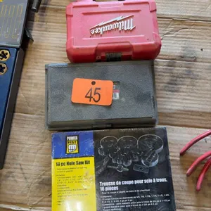 Hole saw sets