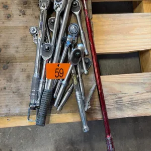 Variety of Ratchet and breaking bars