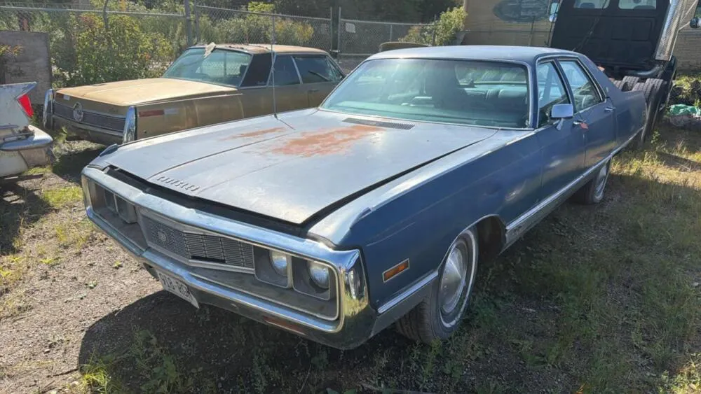 1972 Chrysler New Yorker Brougham