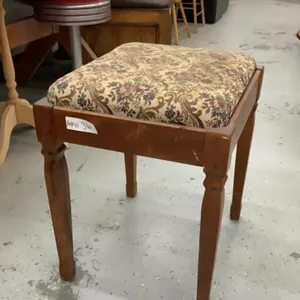 SEWING STOOL W/ TAPESTRY STYLE TOP