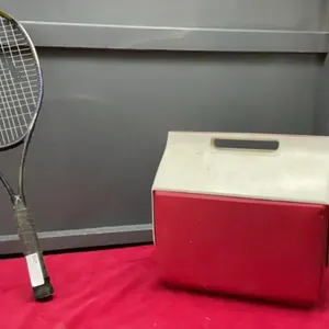 IGLOO COOLER & “HEAD” TENNIS RACQUET