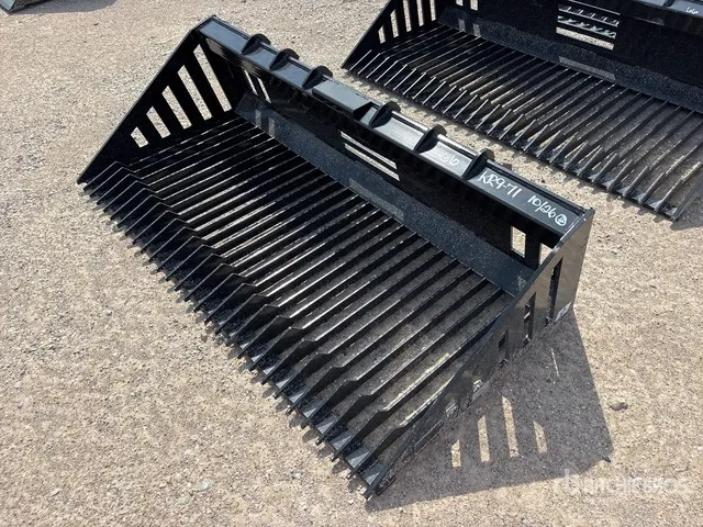 2026 GIYI GY-RB66N 66 in Rock Skid Steer Bucket (Unused)