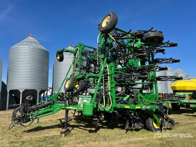 2013 John Deere 1870 56 ft Air Drill