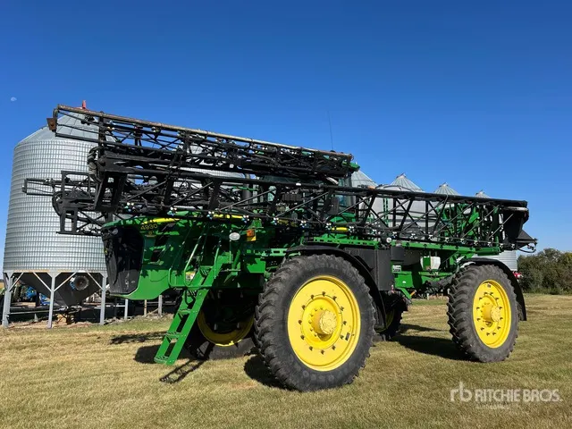 2009 John Deere 4930 120 ft 4x4 High Clearance Self-Propelled Sprayer