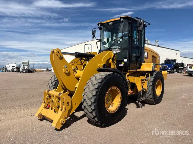 2022 Cat 926M Wheel Loader