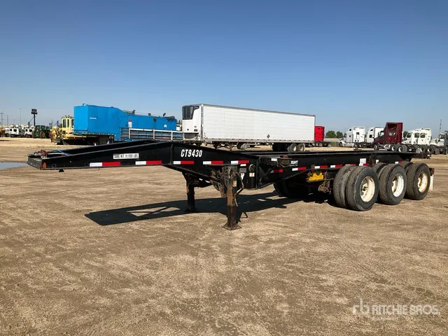 2017 Cheetah Chassis 20 ft Tri/A Retractable Container Trailer