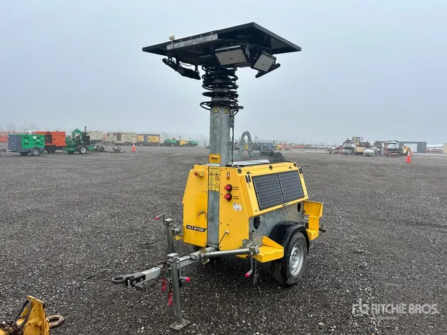 Metrolite HLT-6100 Solar Light Tower (Inoperable)