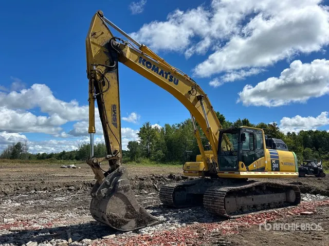 2023 Komatsu PC360LC-11 Tracked Excavator