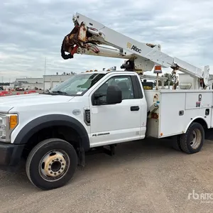 2017 Ford F-550 4x2 Utility Truck