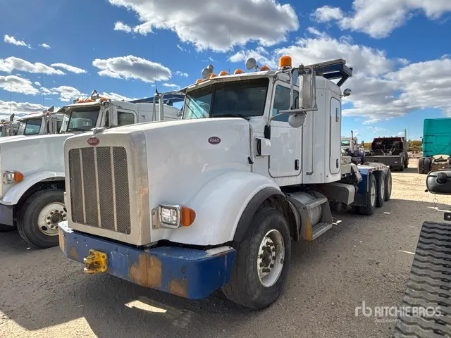 2015 Peterbilt 367 8x6 Tri/A Sleeper Truck Tractor (Inoperable)