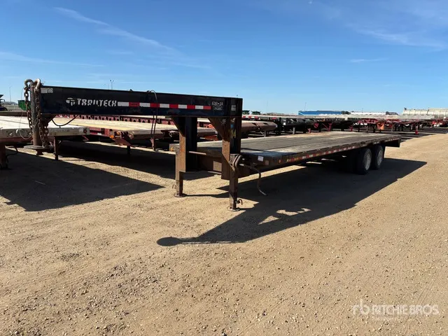 2004 Trailtech TD215 30 ft T/A Flatbed Trailer