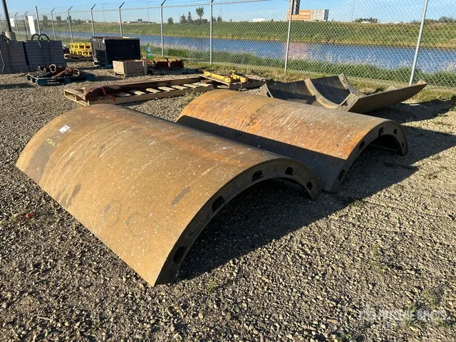Bomag 84 in Sheet Smooth Shell Kit